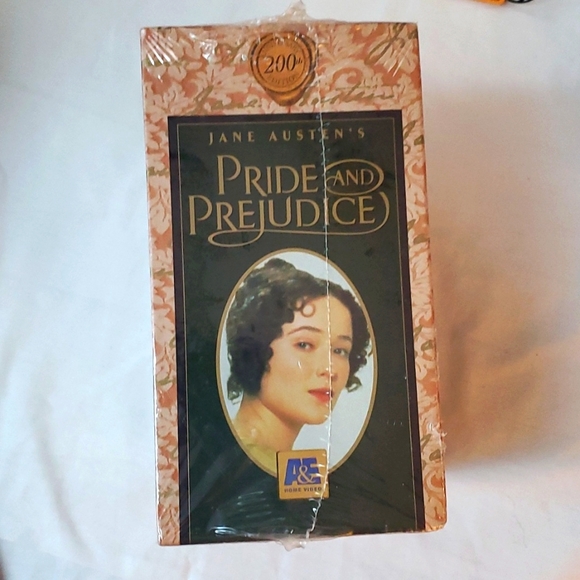 : Jane Austens Pride And Prejudice 200th Anniversary Edition A&E 6 VHS video Set - Picture 2 of 5